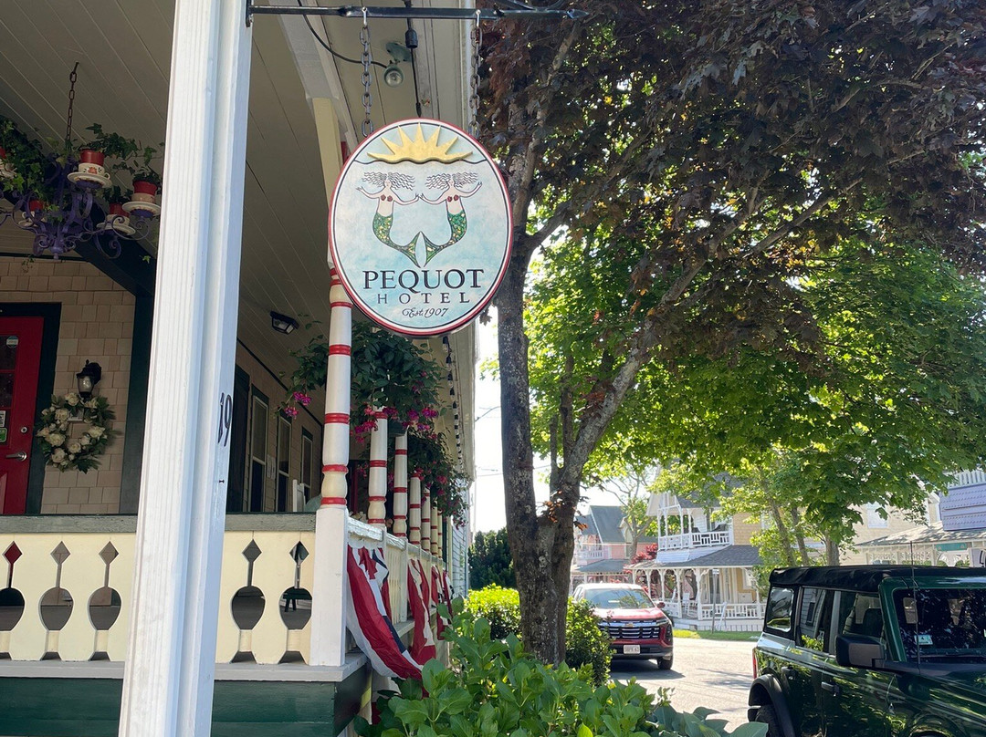 陪括特酒店主图