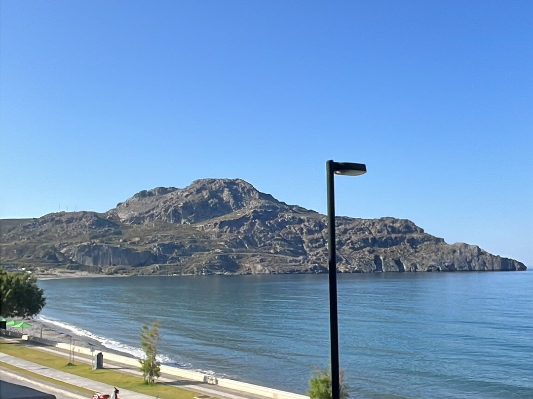 Morpheas Apartments主图