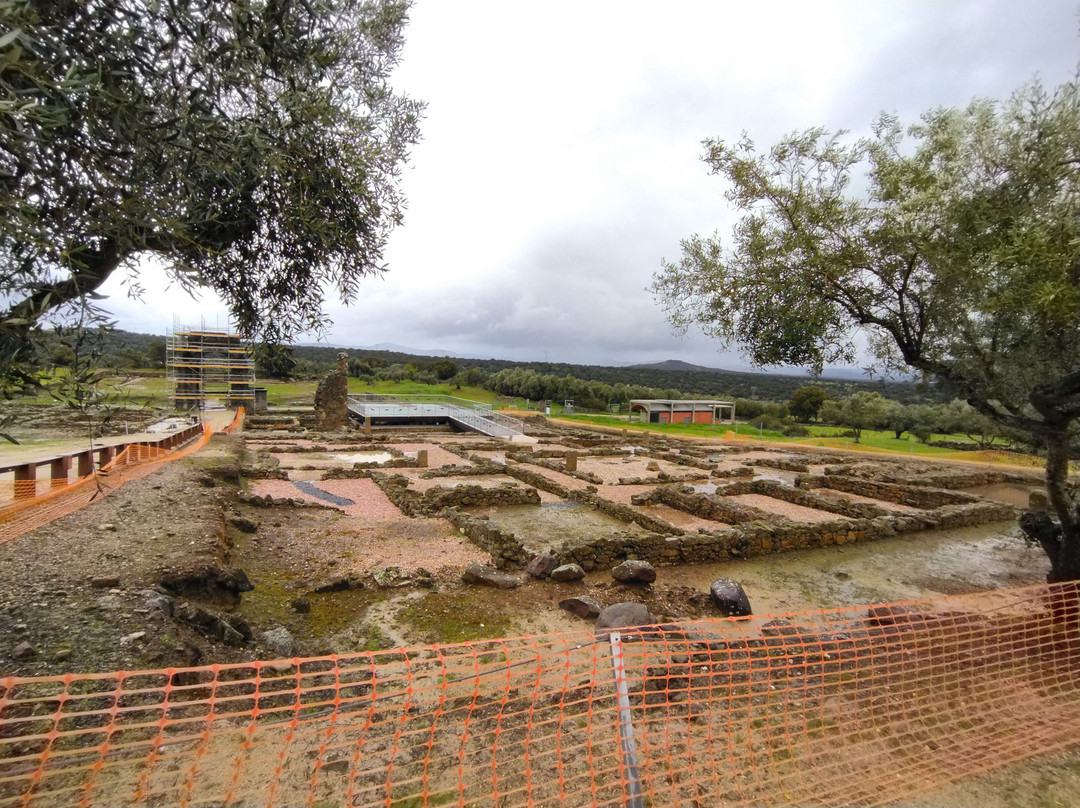 Ciudad romana de Cáparra-Oliva de Plasencia必去景点