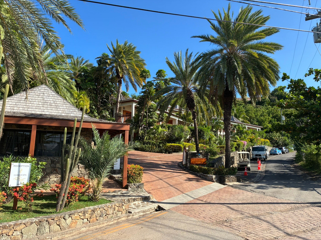 海滩上的唐可酒店