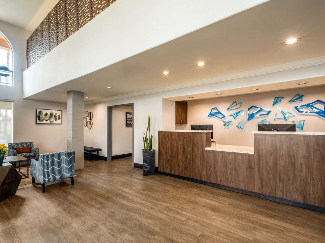 Burrel酒店住宿-Best Western Inn & Suites Lemoore