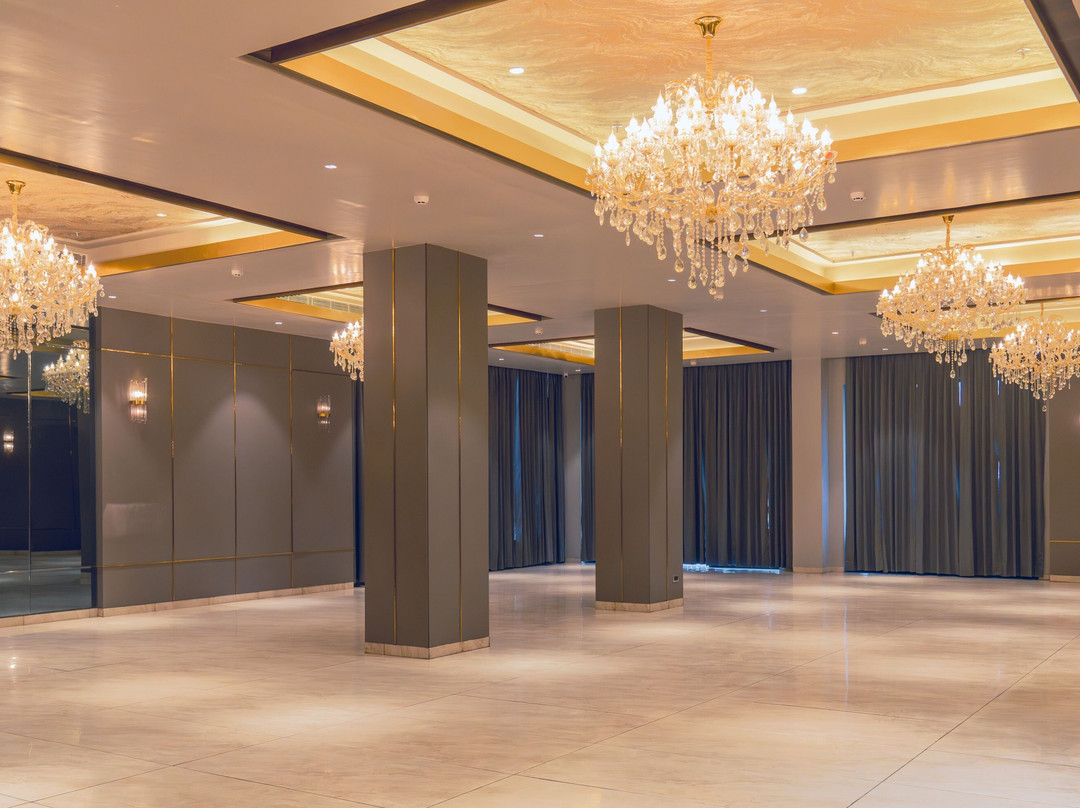 Montclair Ananta Elite Solan