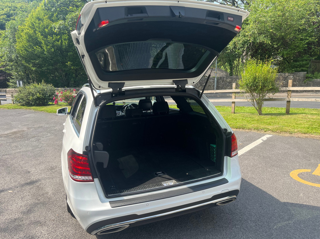 Jlf Transfers Ltd-布莱克本必去景点