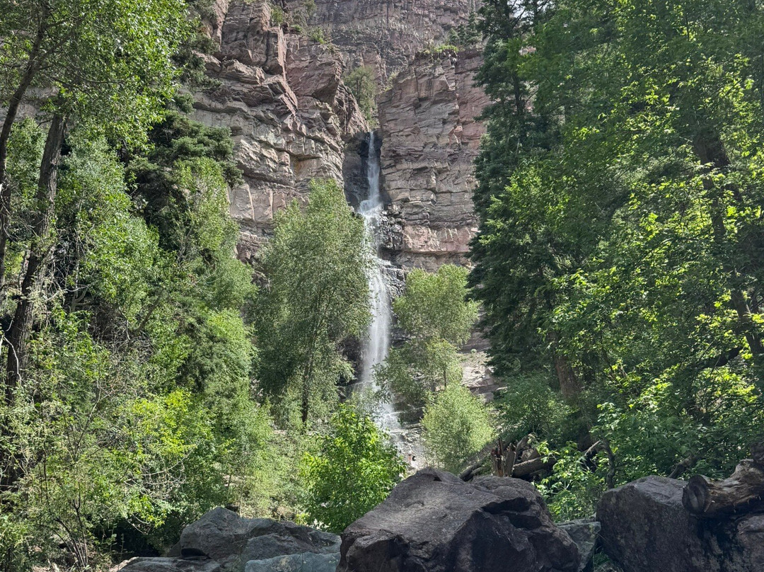 Cascade Falls Park-乌雷必去景点