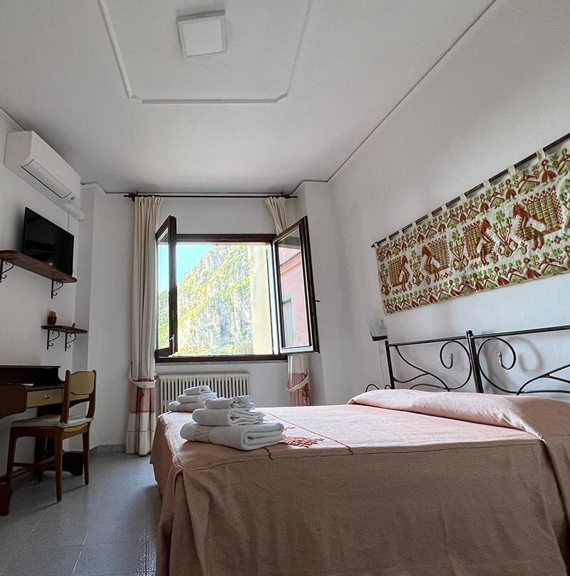 Hotel Su Marmuri主图