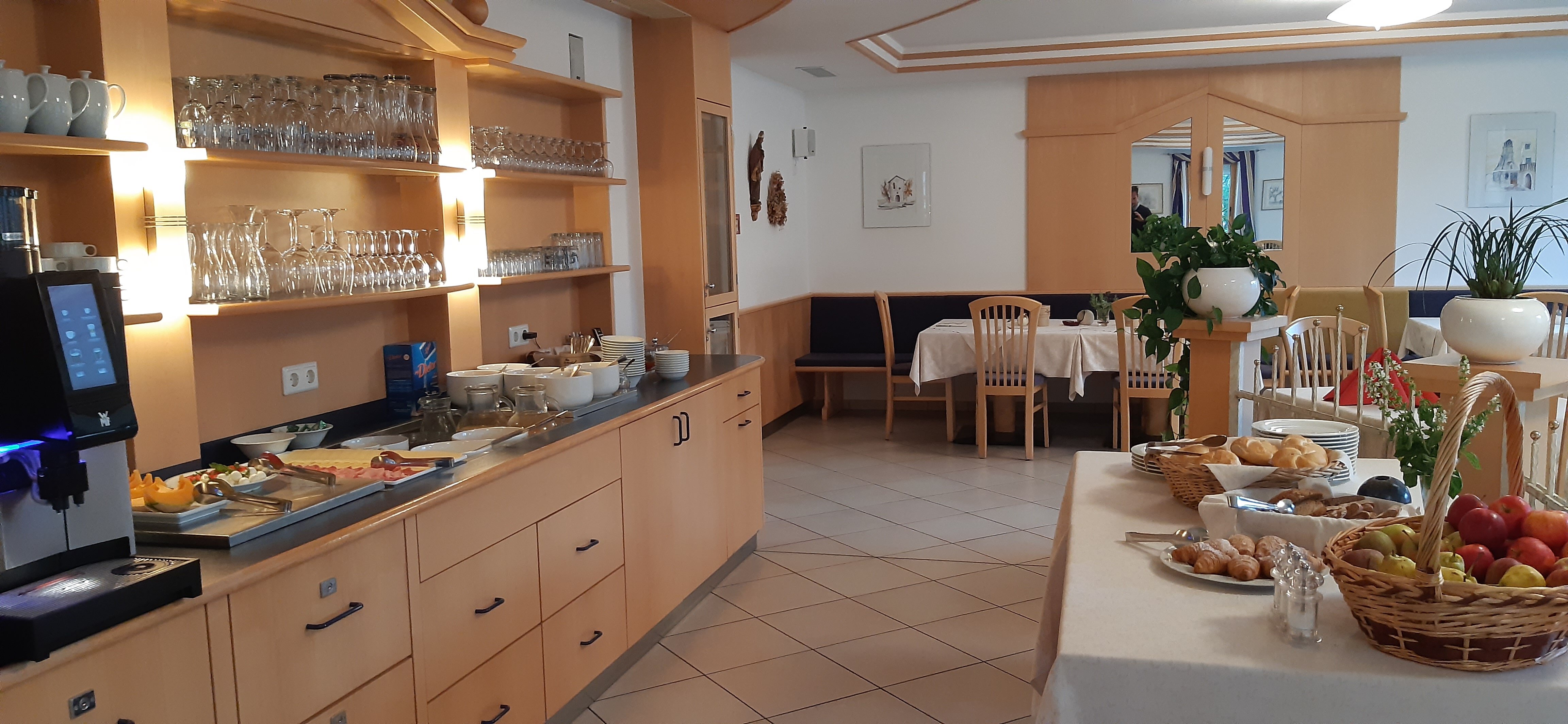 Hotel Margun-餐饮