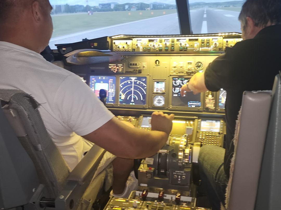 Flightdeck Reality-波士顿必去景点