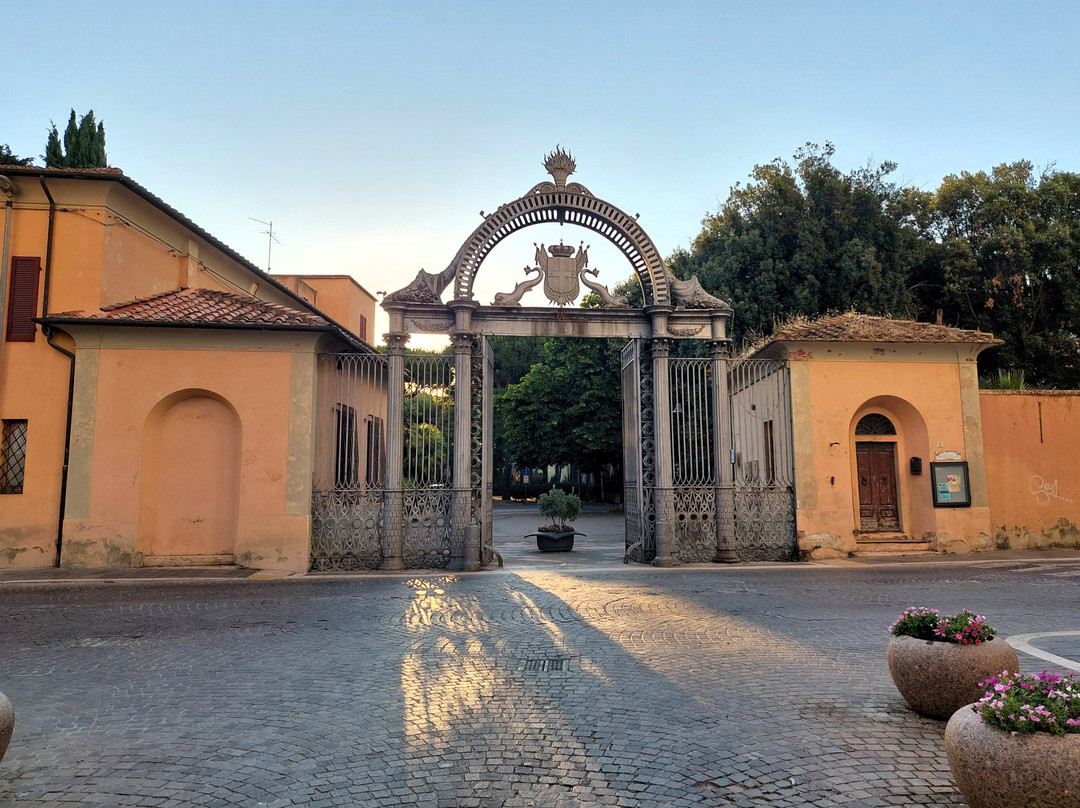 Cast Iron Gate, Ex-Ilva, Follonica-福洛尼卡必去景点