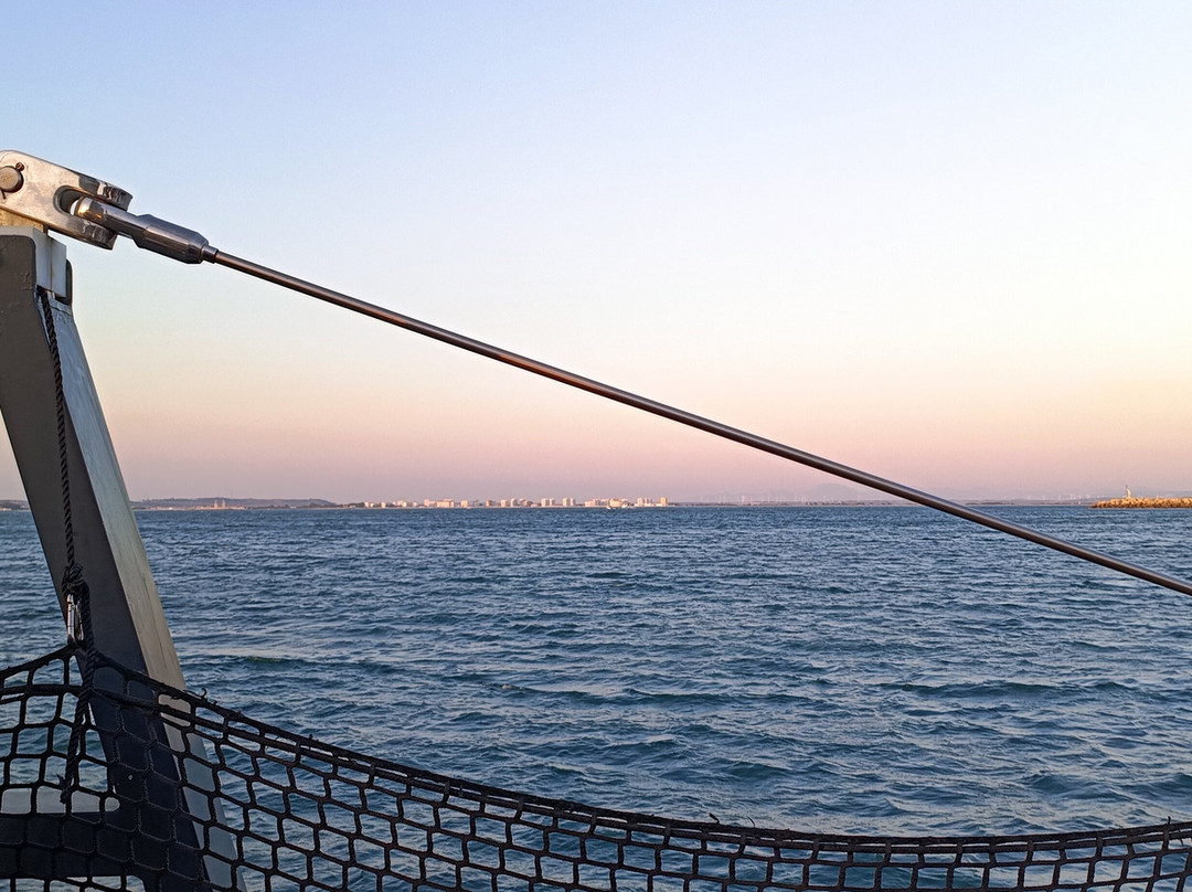 Albarco Com Calidad Nautica-加的斯市必去景点