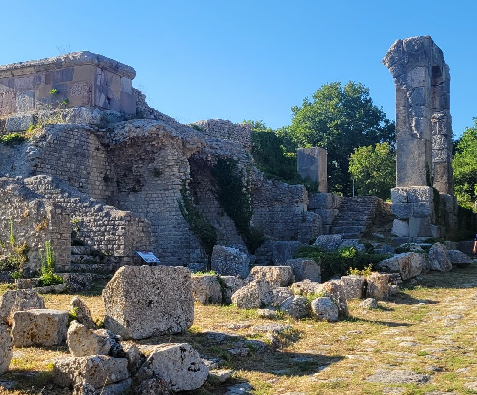 Carsulae - Parco Archeologico-特尔尼必去景点