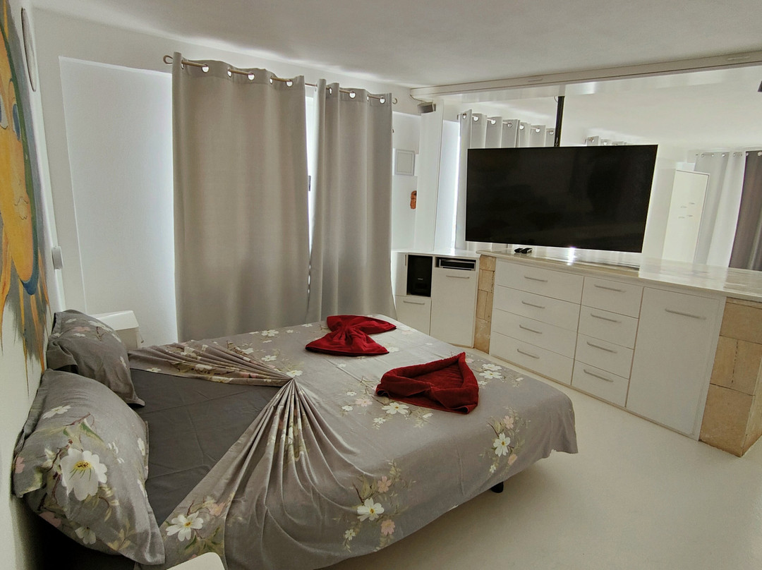 Hotel Big Game Maio主图