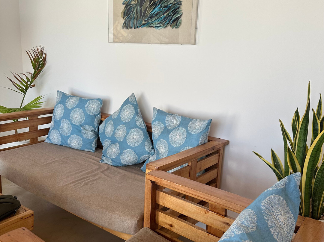 Zanbluu Beach Hotel主图