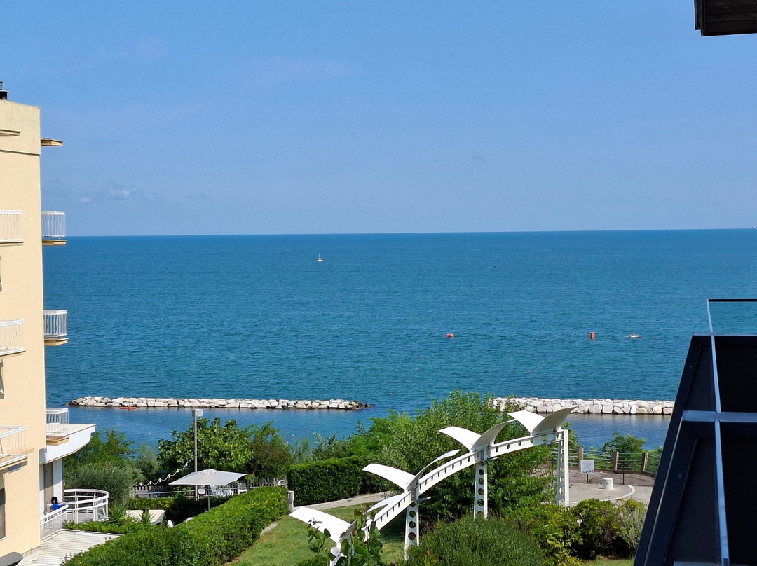 Hotel Alexander主图