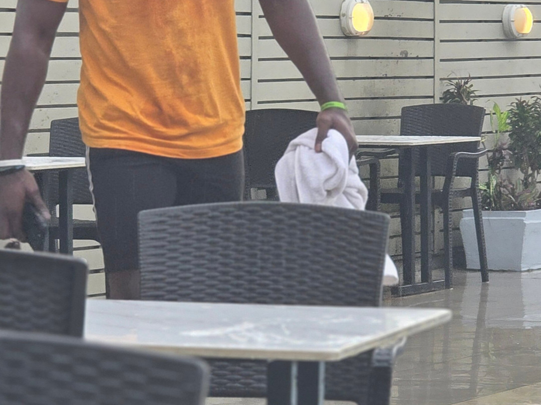 New Brookfields Hotel主图