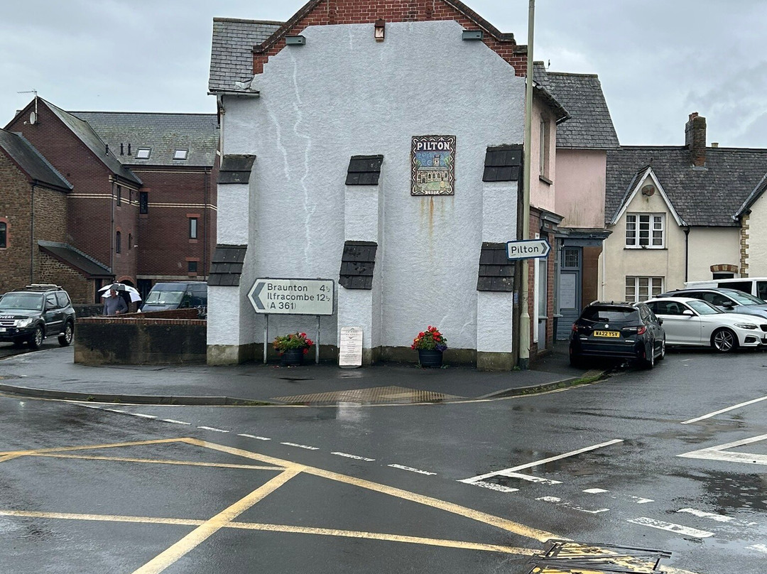 Yeo Dale Hotel主图