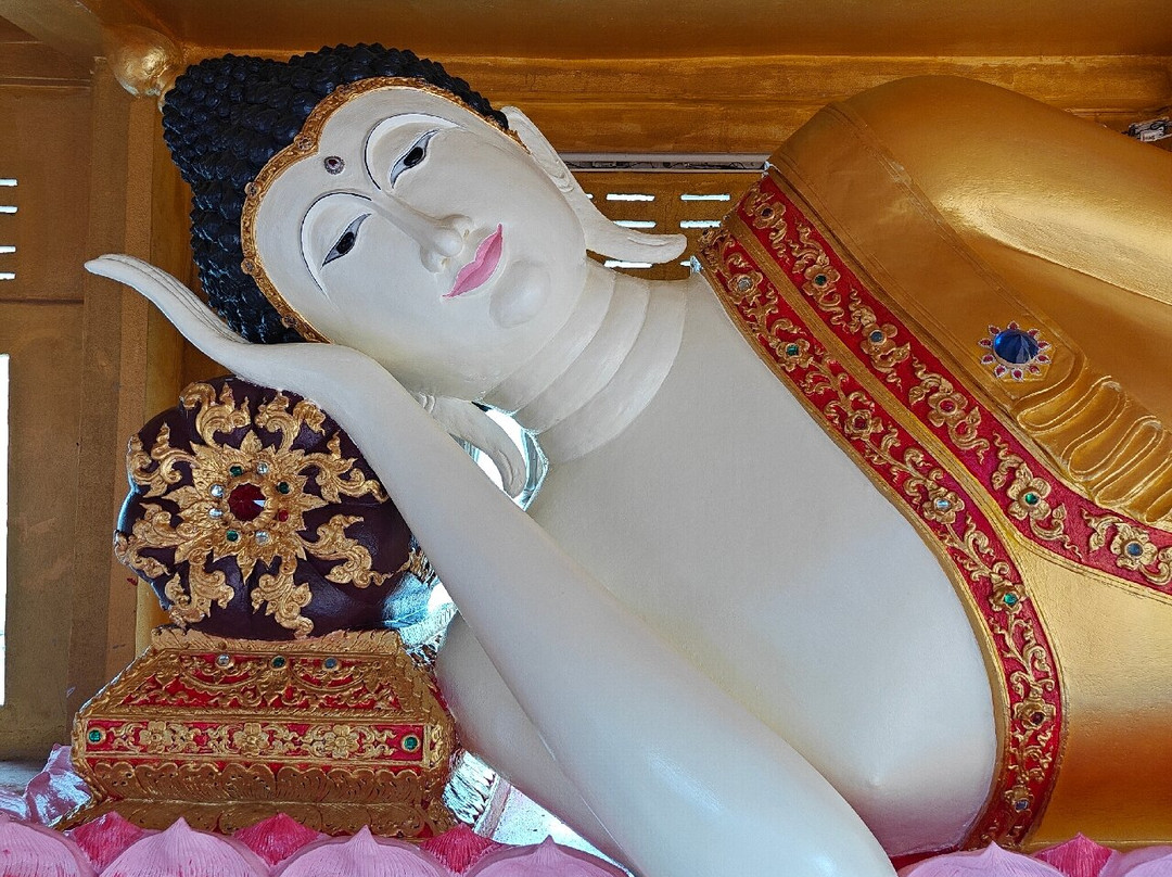 Wat Phrathat Chom Sak-清莱必去景点