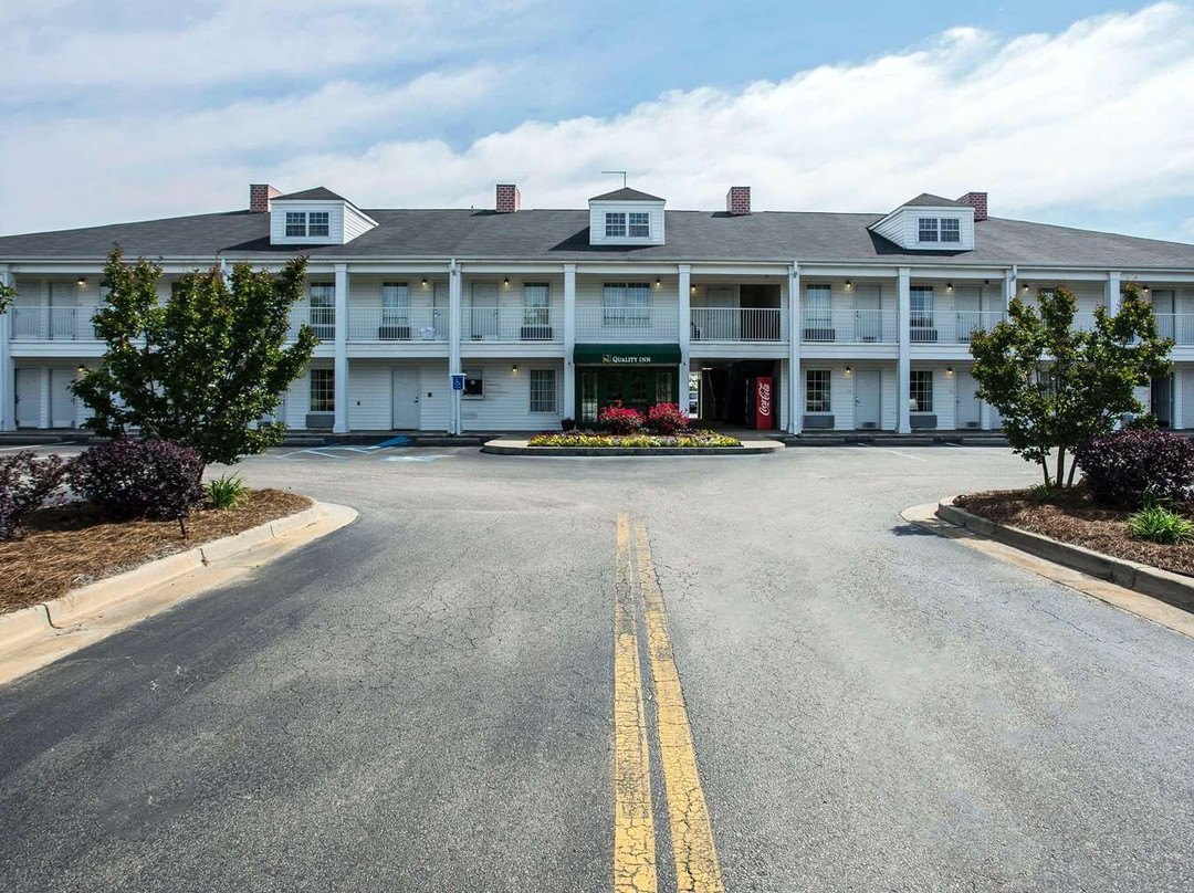 Louisville酒店住宿-Quality Inn