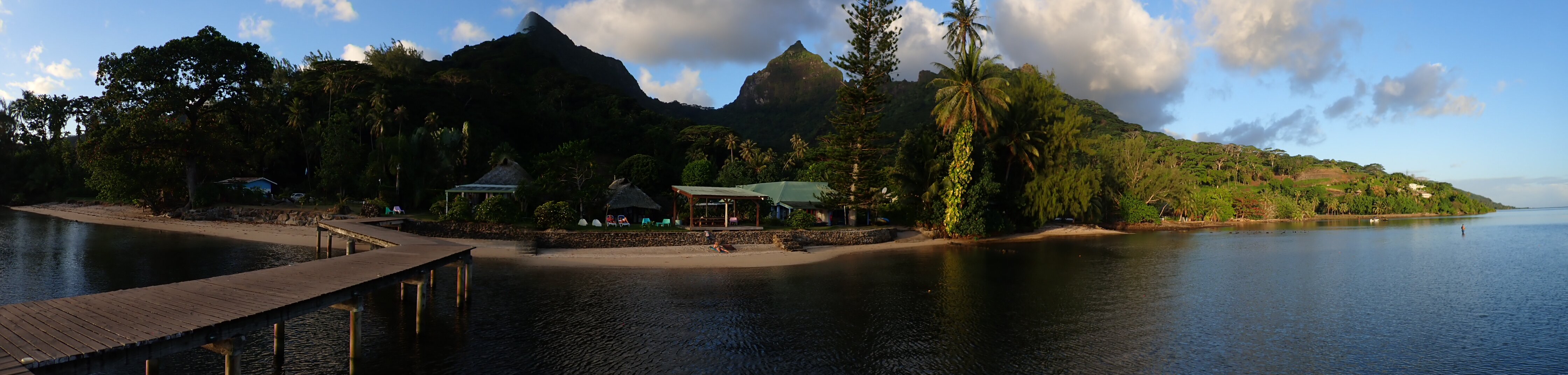 莫雷阿岛里那威海滩度假酒店-泳池