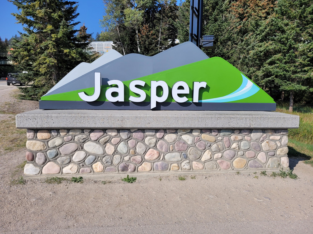 贾斯珀赤红酒店主图