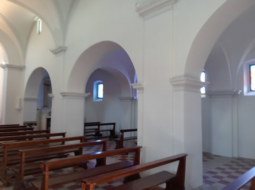 Chiesa di San Pietro-Roccascalegna必去景点