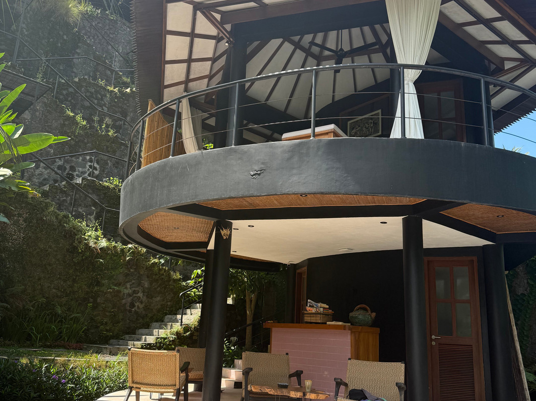 Kadewa Retreat Ubud主图