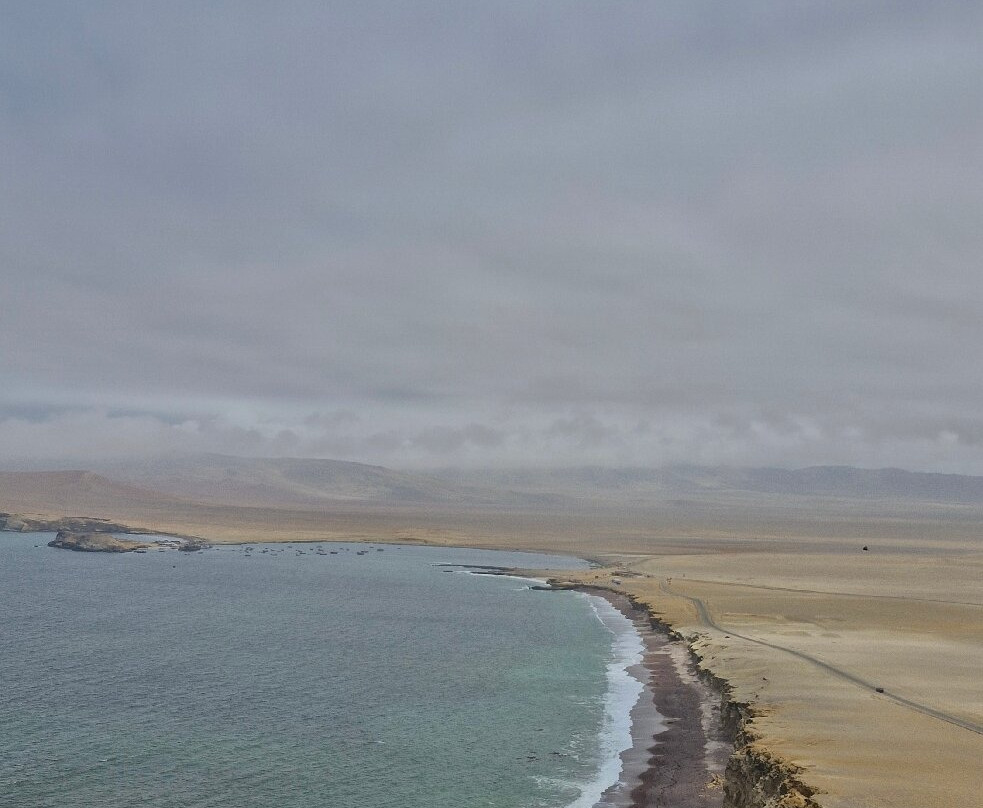 Playa Roja-帕拉卡斯必去景点