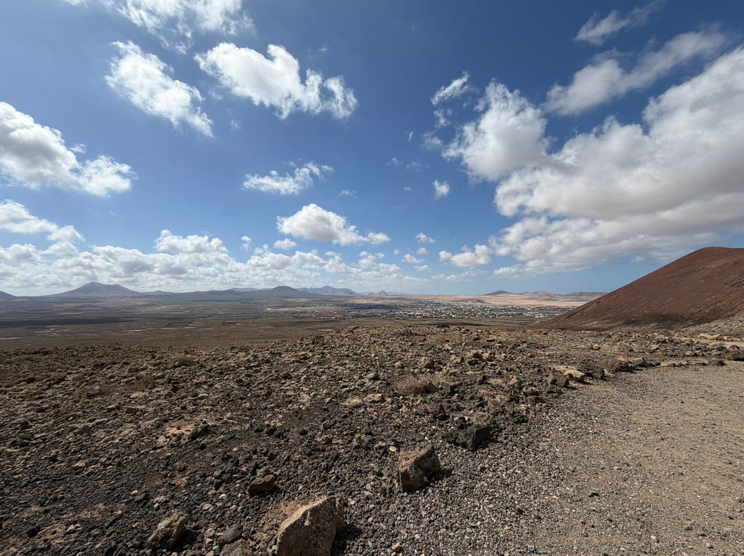 Calderon Hondo-拉哈雷斯必去景点