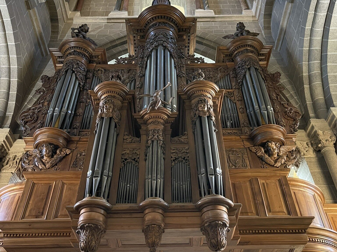 Cathédrale Notre-Dame-勒皮必去景点