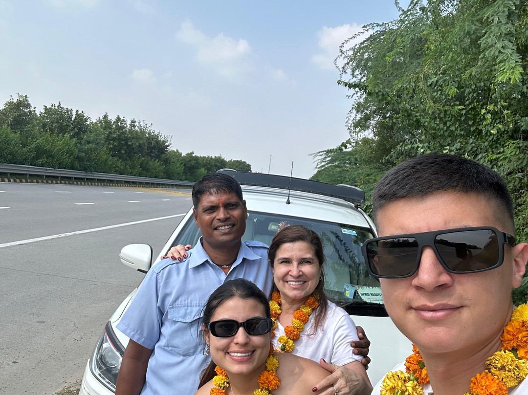 India 4 Wheel Drive-新德里必去景点