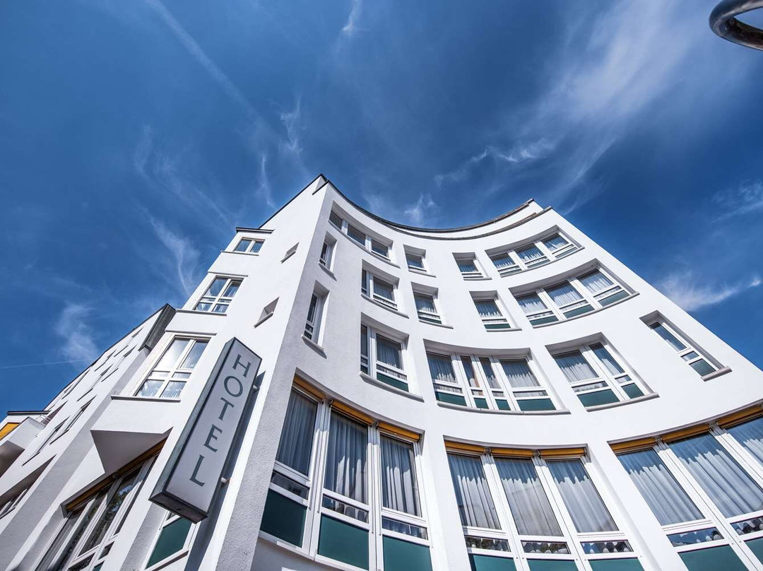 罗伊特林根酒店住宿-罗伊特林根弗斯滕霍夫酒店