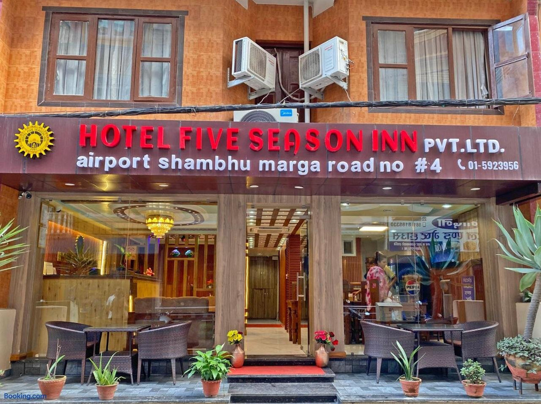 Hotel Five Season Inn