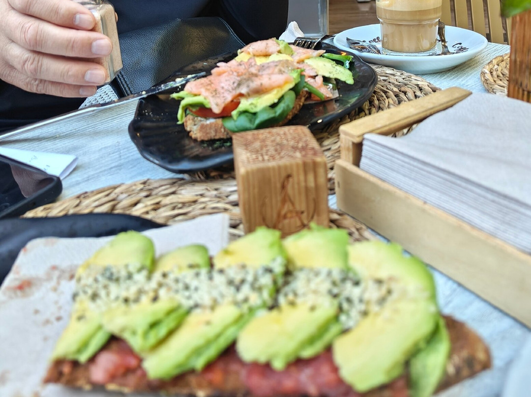 Amazonica Coffee & Breakfast