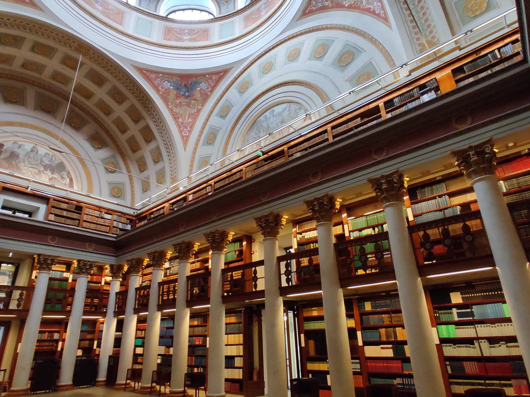 The National Library of Finland-赫尔辛基必去景点