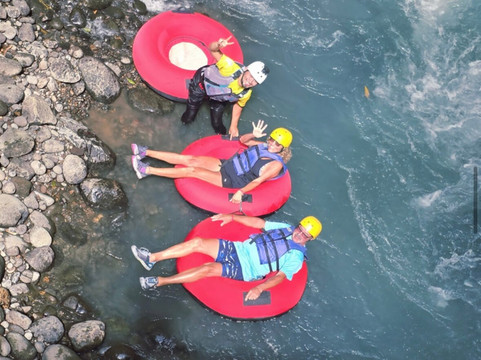 Alexonthebeach-Playas del Coco必去景点