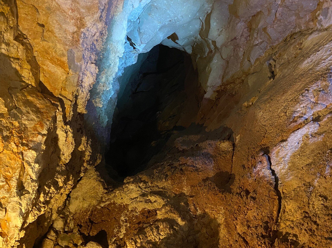 Grand Canyon Caverns-皮奇斯普林斯必去景点