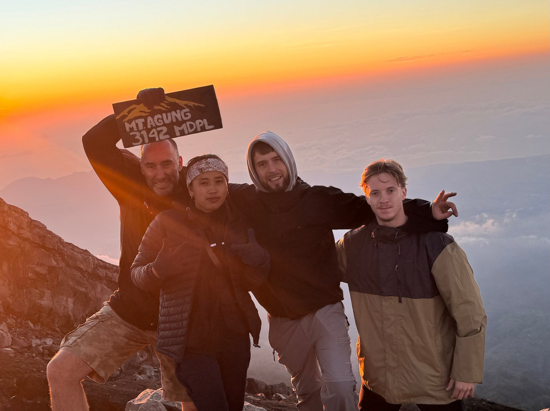 Wayan Darta Mount Agung Trekking-曼吉斯必去景点