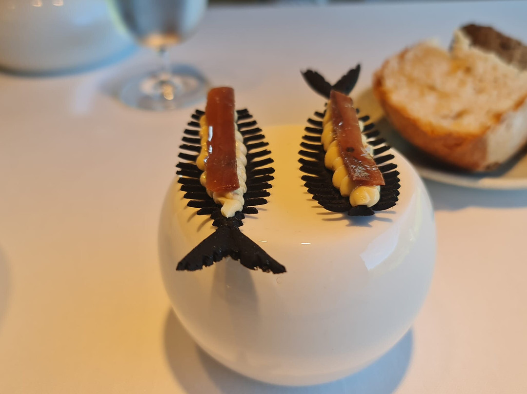 Ermita de Nuestra Senora de Las Nieves-Ampuero必去景点