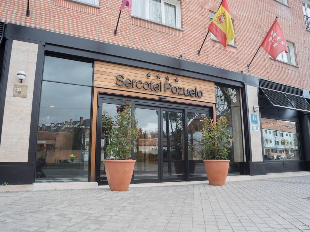 Somosaguas酒店住宿-波苏埃洛酒店