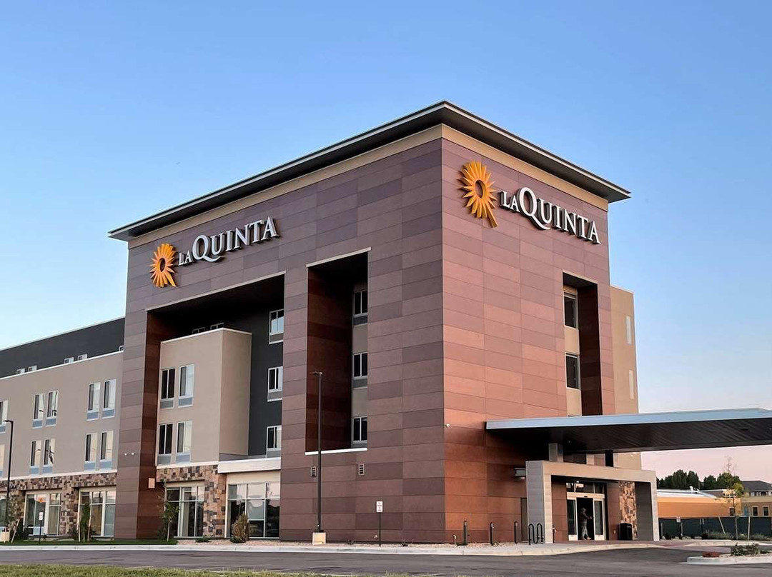La Quinta Inn & Suites by Wyndham Denver Parker