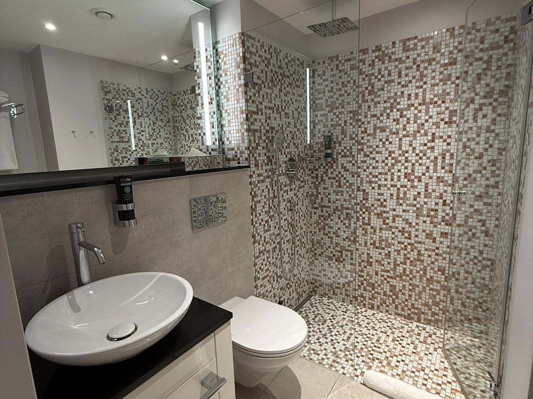 Leonardo Hotel Zurich Airport主图