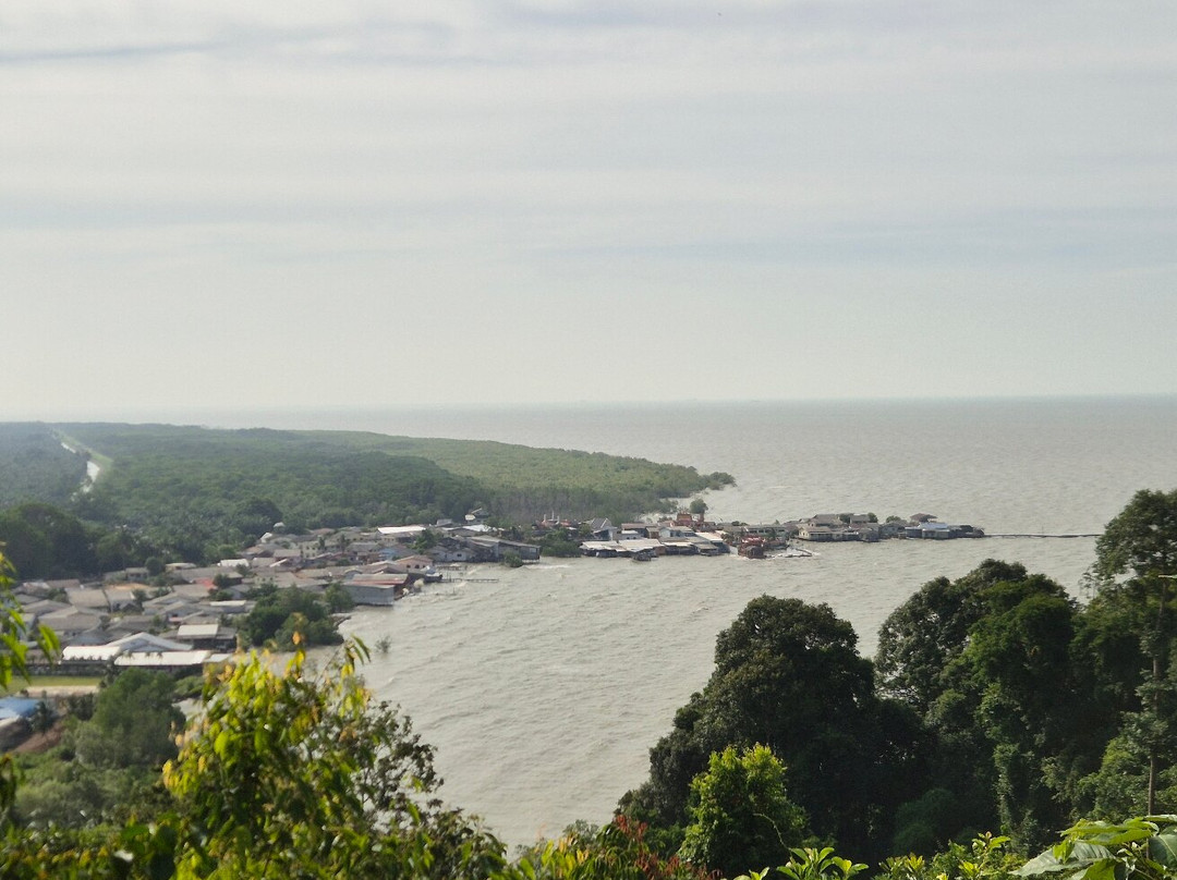 Bukit Segenting Lighthouse
