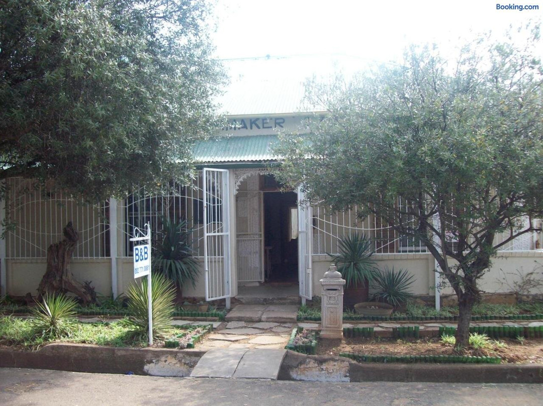 The Old Watchmakers Guesthouse & Bistro