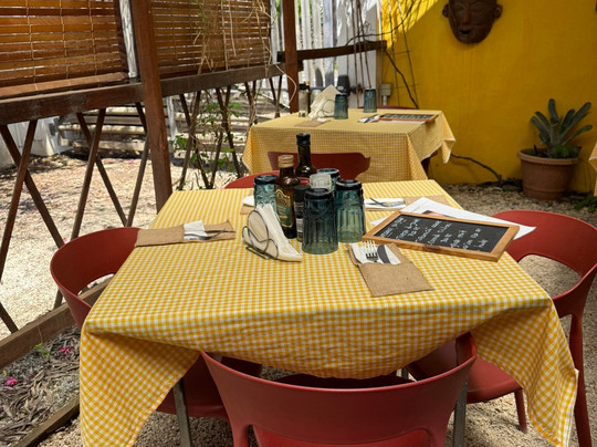 Le 5 Terre Restaurant et Pinsa