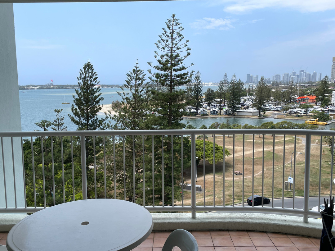 水晶湾布罗德沃特酒店主图