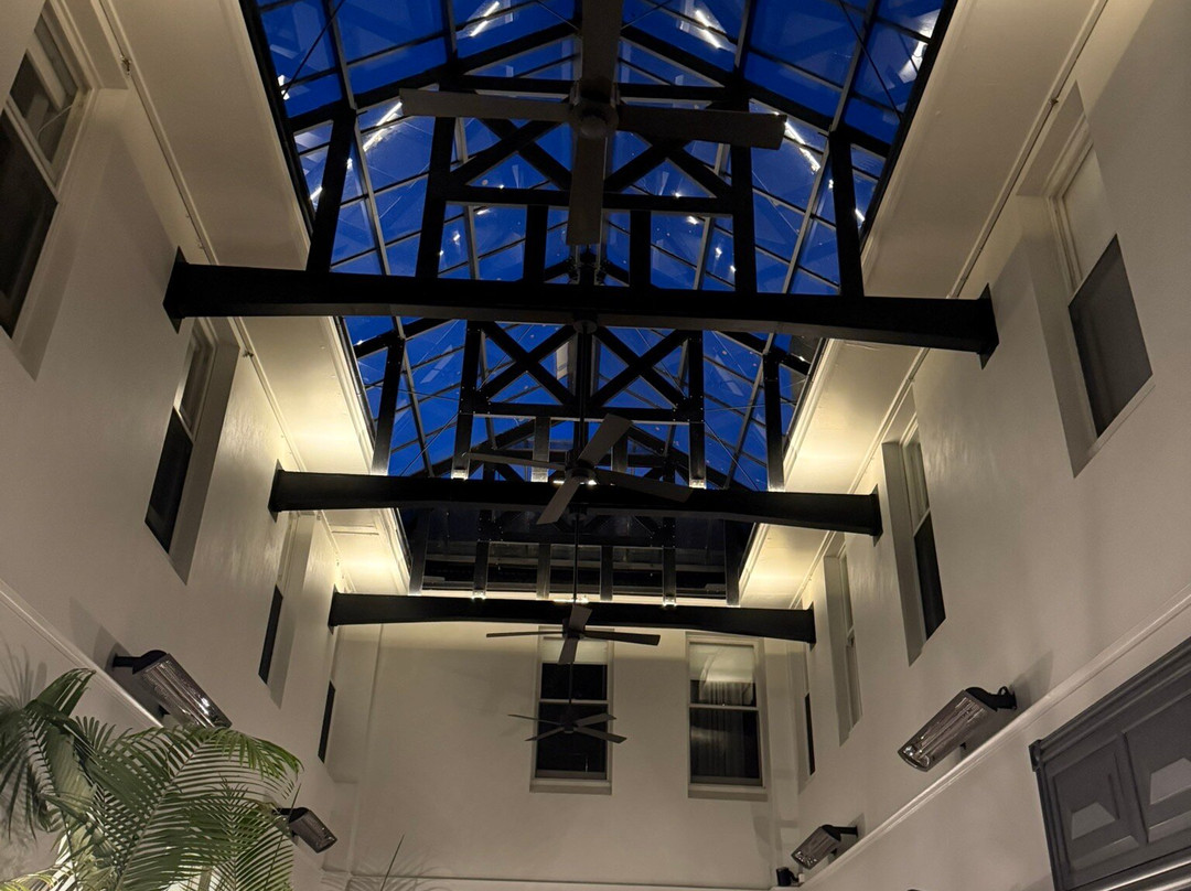 Alpine Hotel Warburton主图