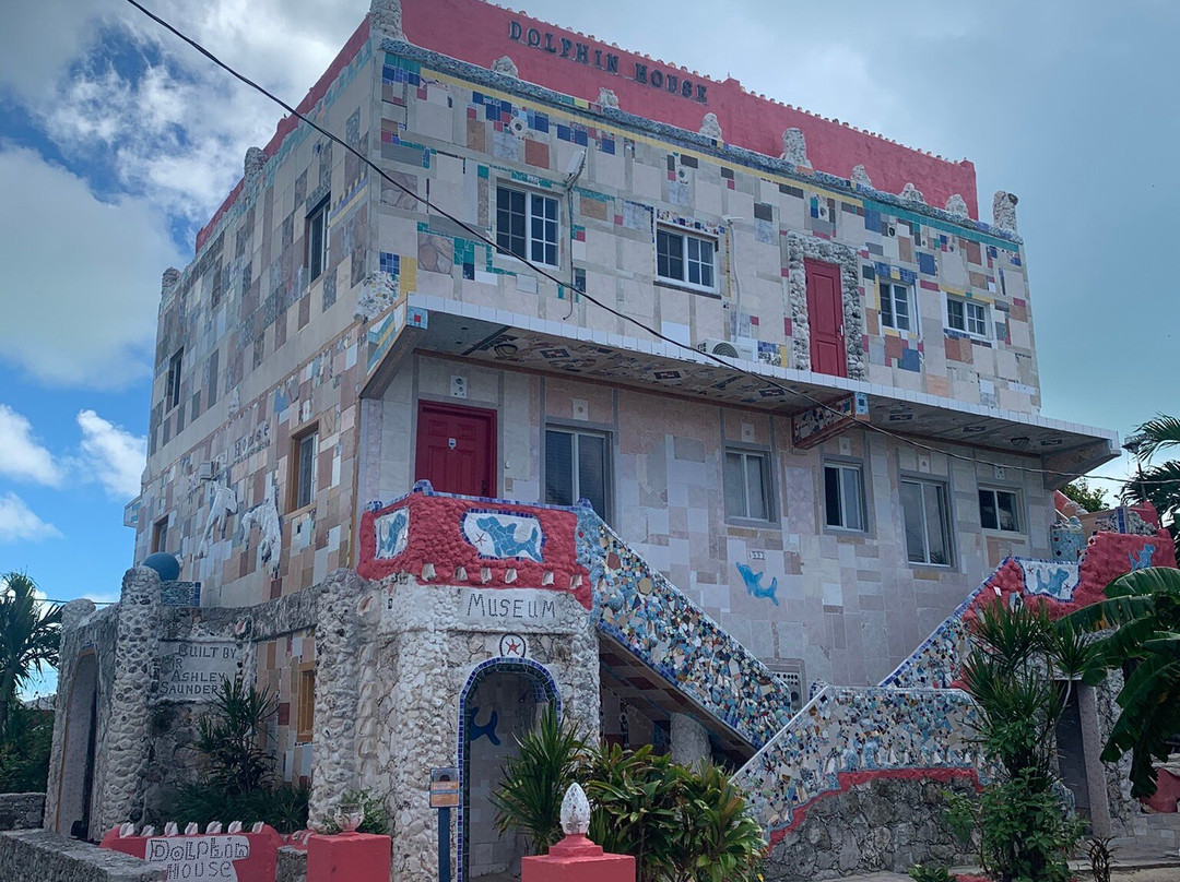 Dolphin House Museum-Alice Town必去景点