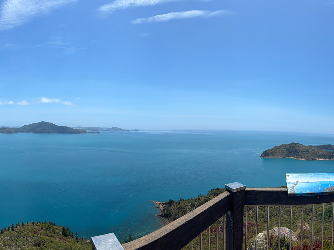 HI Trails HQ-汉密尔顿岛必去景点