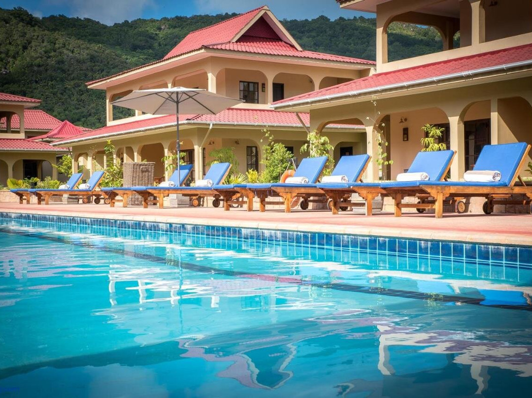 Oasis Hotel