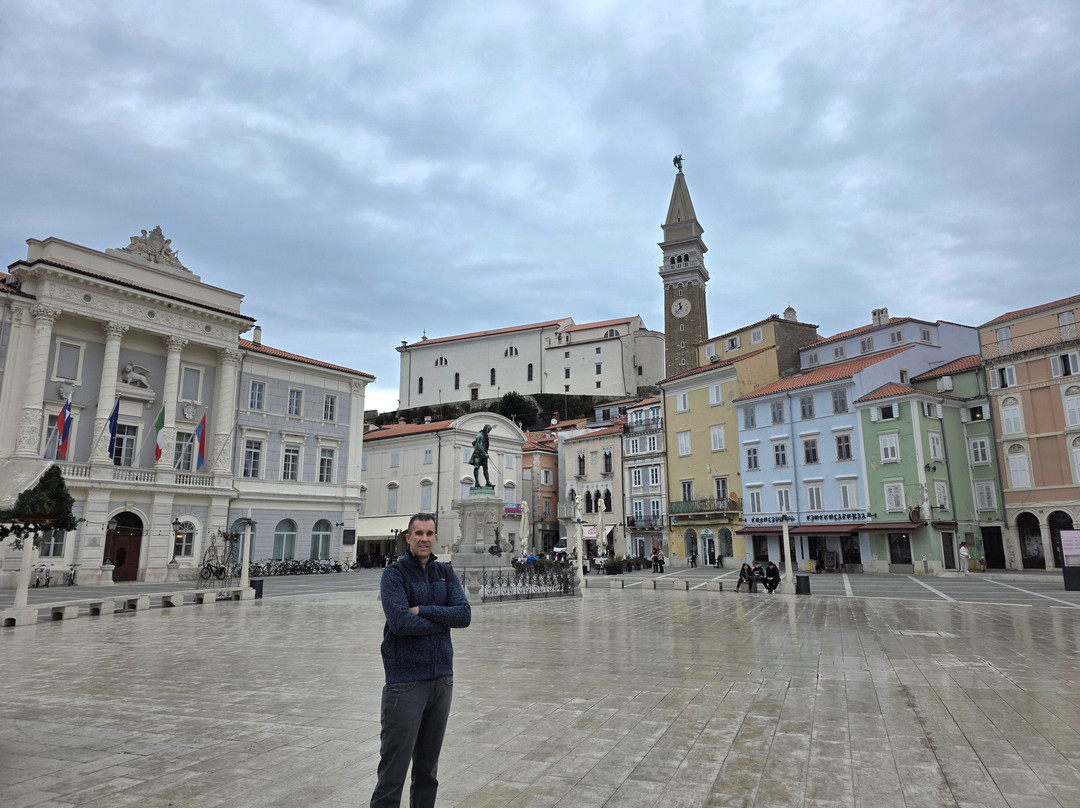 塔替尼广场（Tartinijev trg）-皮兰必去景点