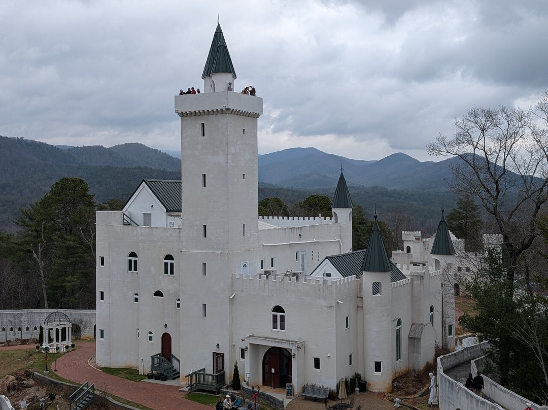 Uhuburg-海伦必去景点